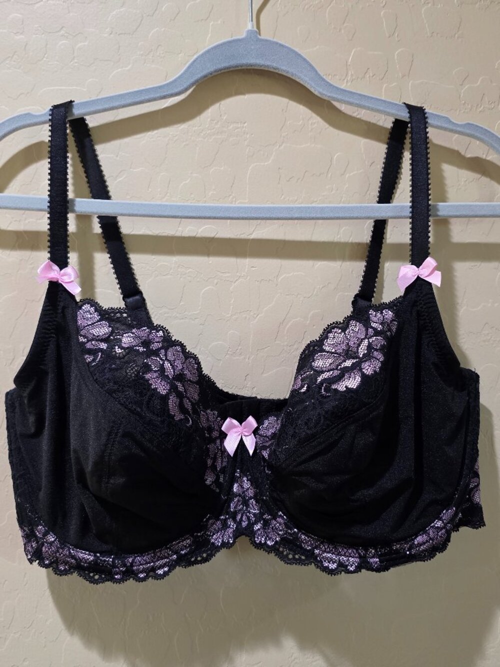 Adore Me Audrina Black Pink Lace Unlined Balconette Bra Pink Bow Accent 40D